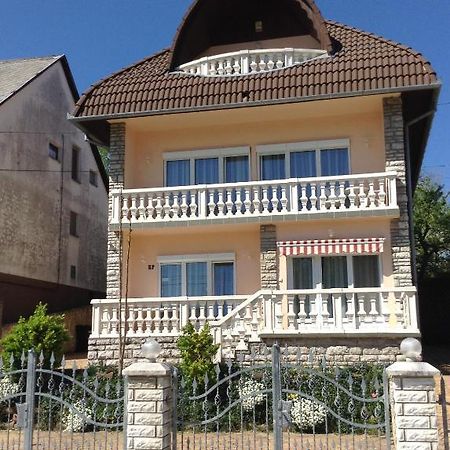 Appartement Alom Haz à Zalakaros Extérieur photo