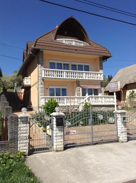 Appartement Alom Haz à Zalakaros Extérieur photo